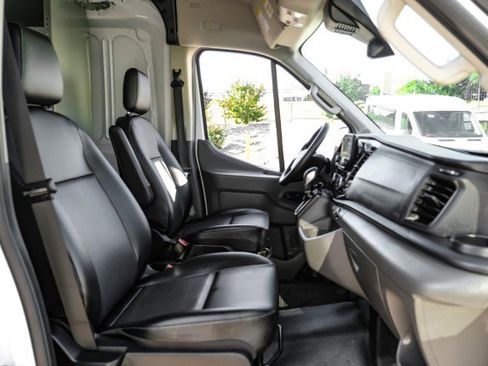 Used 2023 Ford Transit 150 Medium Roof AWD image 26