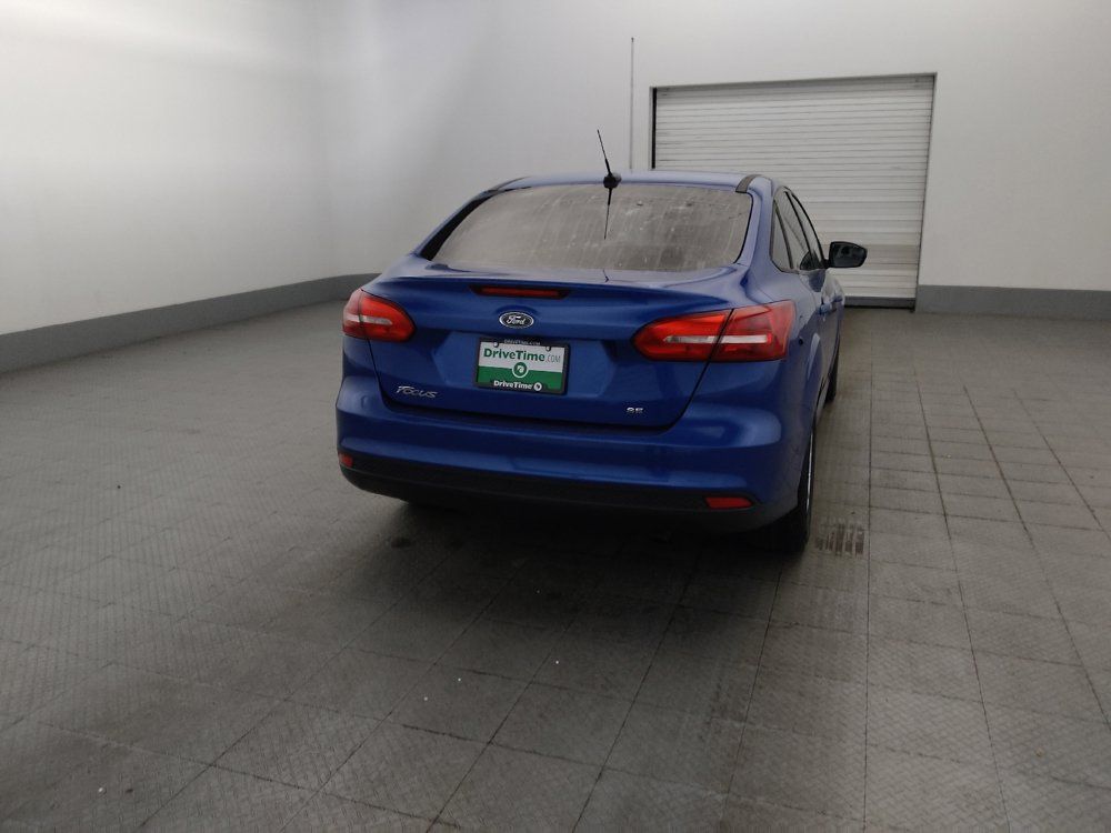 Used 2018 Ford Focus SE FWD image 7