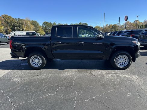 Certified 2023 Chevrolet Colorado W/T w/ WT Convenience Package image 9