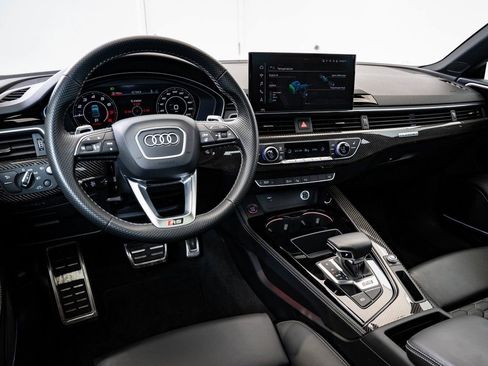 Used 2022 Audi RS 5 Sportback w/ Black Optic Carbon Package image 4