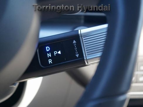 Certified 2025 Hyundai Kona SEL image 20