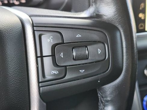 Used 2022 GMC Yukon Denali RWD image 29