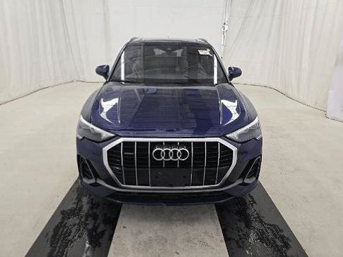 Used 2021 Audi Q3 2.0T Premium w/ Convenience Package AWD/4WD image 6