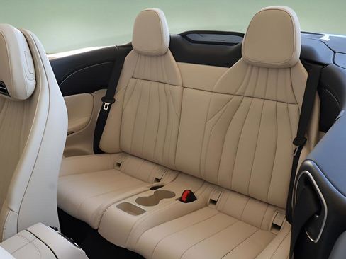 Used 2025 Mercedes-Benz CLE 53 AMG 4MATIC Cabriolet image 15