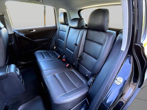 Used 2016 Volkswagen Tiguan S AWD/4WD image 21