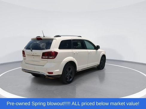 Used 2020 Dodge Journey Crossroad FWD image 8