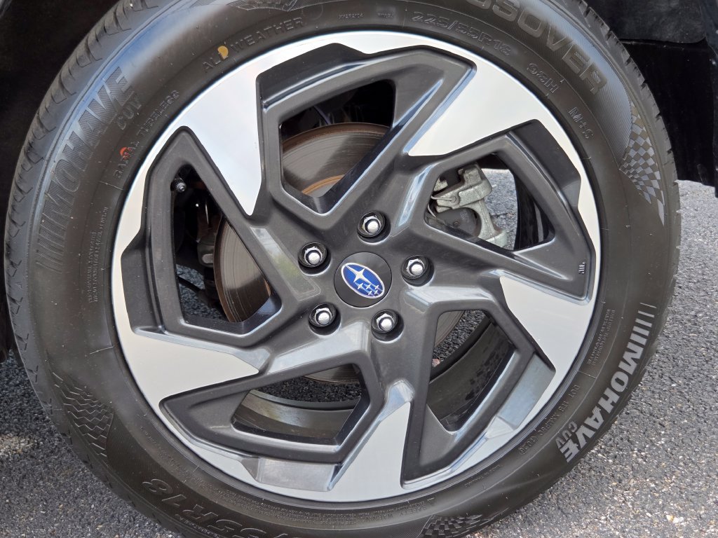 Used 2024 Subaru Crosstrek 2.5i Limited w/ Crosstrek Mirror Package AWD/4WD image 15