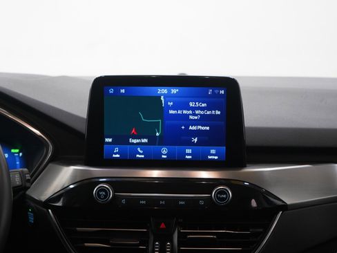 Used 2022 Ford Escape Titanium image 14