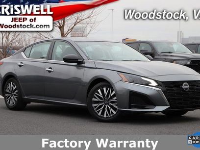 Used 2024 Nissan Altima 2.5 SV