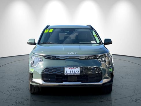 Used 2023 Kia Niro Wind FWD image 9