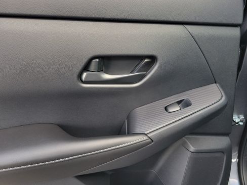Certified 2025 Nissan Sentra S FWD image 20