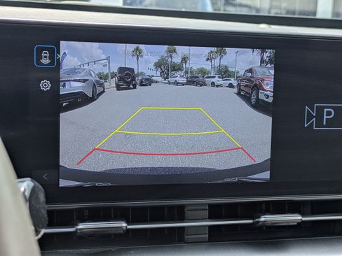 Used 2025 Hyundai Kona SEL FWD image 22