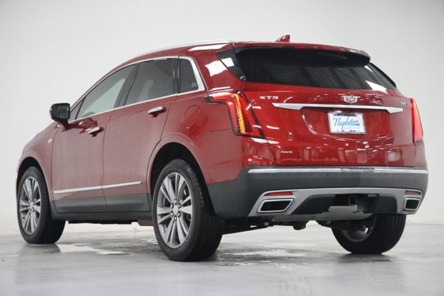 Used 2024 Cadillac XT5 Premium Luxury AWD/4WD image 13