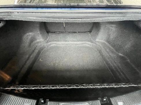 Used 2017 Ford Taurus Limited image 27