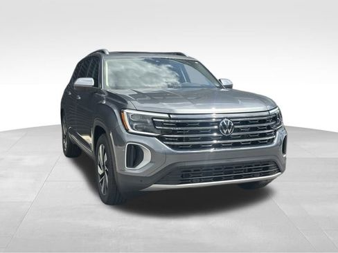 New 2025 Volkswagen Atlas SEL image 6