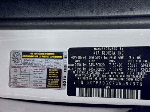 Certified 2025 Kia Telluride EX image 34