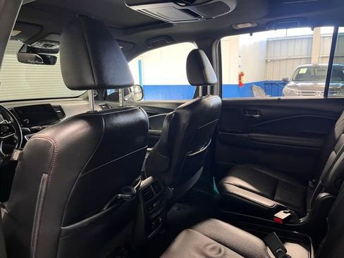 Used 2022 Honda Pilot Black Edition image 15