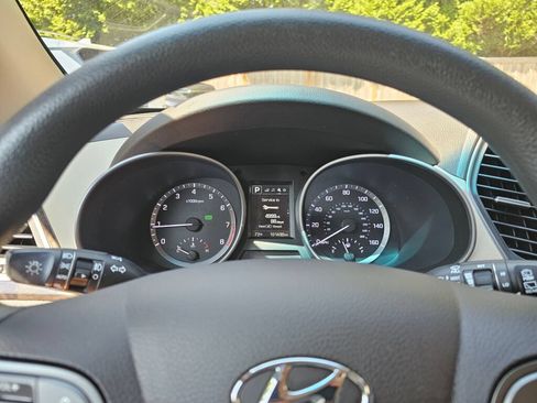 Used 2018 Hyundai Santa Fe Sport w/ 2.4L Value Package 02 AWD/4WD image 27