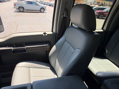 Used 2015 Ford F450 XL w/ Power Equipment Group AWD/4WD image 16