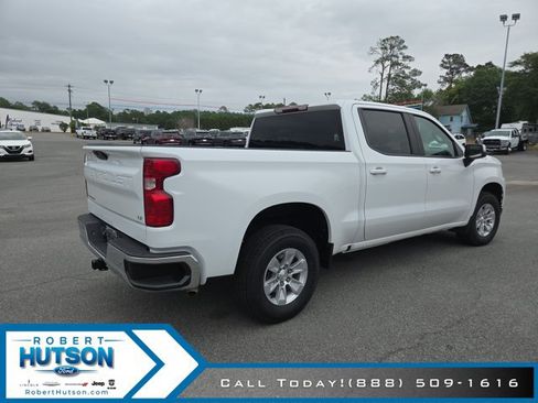 Used 2022 Chevrolet Silverado 1500 LT RWD image 6