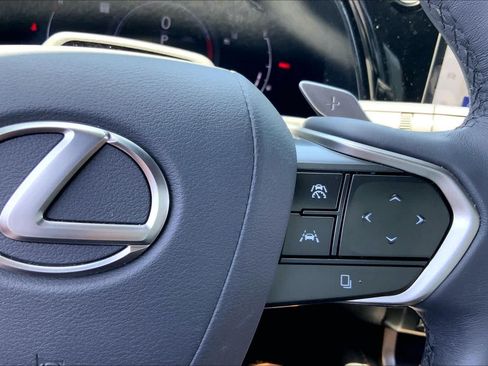 Used 2024 Lexus RX 350 Premium Plus w/ Convenience Package FWD image 25
