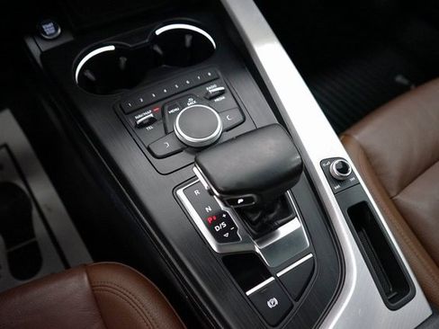 Used 2017 Audi A4 2.0T Premium image 37