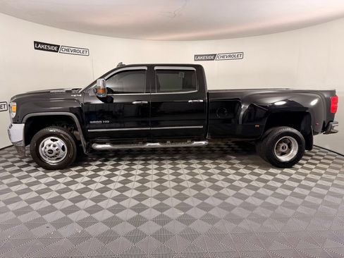 Used 2019 GMC Sierra 3500 SLT AWD/4WD image 3
