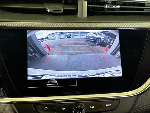 Used 2022 Buick Encore GX Select w/ Sport Touring Package image 25