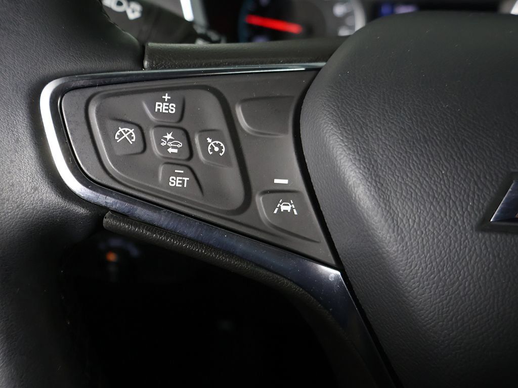 Used 2024 Chevrolet Equinox LT w/ LPO, Floor Liner Package AWD/4WD image 40