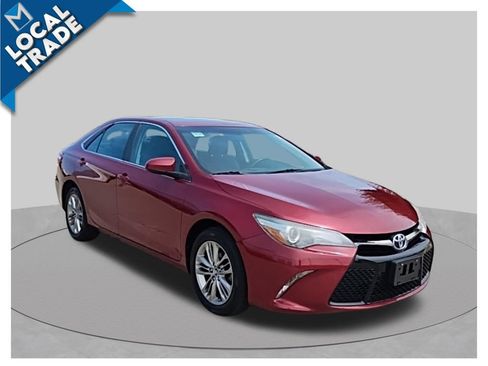 Used 2016 Toyota Camry SE FWD image 3