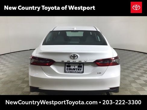 Used 2024 Toyota Camry LE image 6