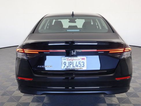 Used 2023 Honda Accord EX image 5