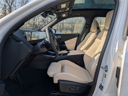 New 2026 BMW X3 xDrive30 w/ Premium Package image 5