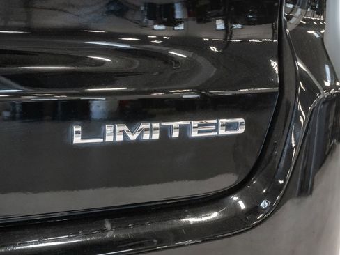 Certified 2025 Jeep Compass Limited AWD/4WD image 28