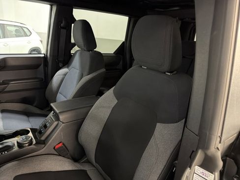 Used 2025 Ford Bronco Big Bend AWD/4WD image 13