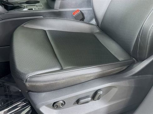 Used 2019 Volkswagen Atlas SE w/ Panoramic Sunroof Package image 34