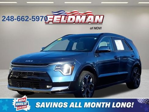 Used 2024 Kia Niro EX Touring FWD image 1