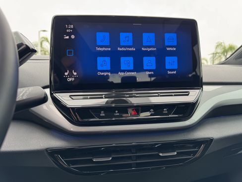 Certified 2023 Volkswagen ID.4 Pro S image 24