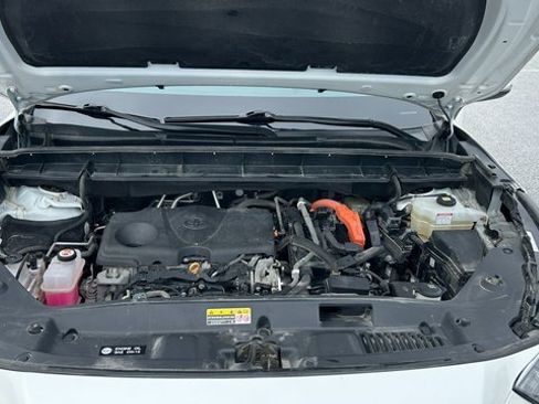 Used 2021 Toyota Highlander XLE image 82