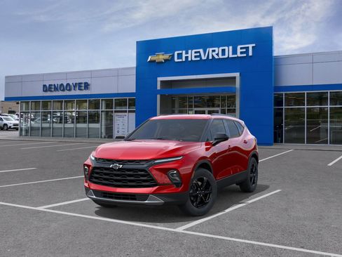 New 2025 Chevrolet Blazer LT w/ Midnight/Sport Edition image 32