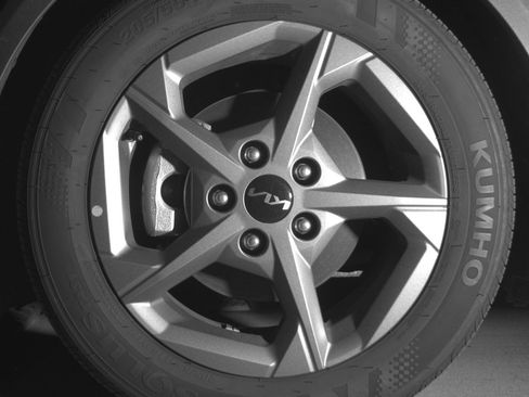 Used 2025 Kia K4 LXS image 12