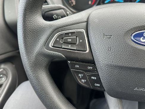 Used 2018 Ford Escape SE image 14