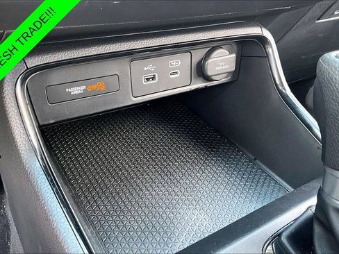 Used 2025 Honda CR-V EX image 15