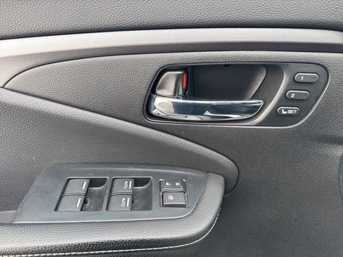 Used 2023 Honda Ridgeline RTL image 10