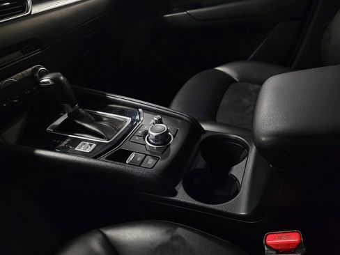 Used 2018 MAZDA CX-5 Touring w/ Preferred Equipment Package FWD image 26