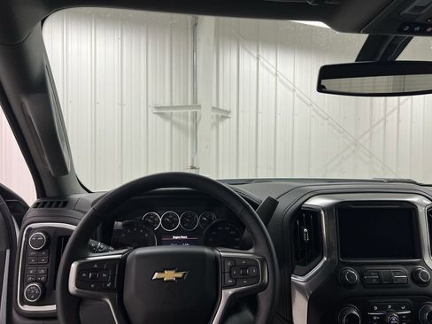 Used 2023 Chevrolet Silverado 2500 LTZ w/ Gooseneck/5TH Wheel Package image 19