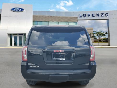 Used 2020 GMC Yukon SLE w/ SLE Value Package image 6