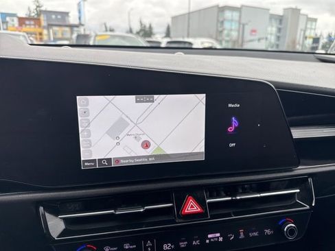 Used 2023 Kia Niro Wind w/ Wind Preserve Package image 22