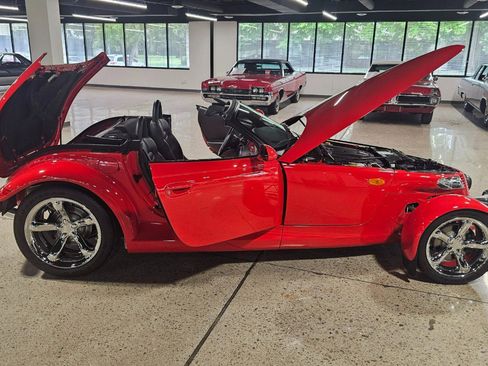 Used 1999 Plymouth Prowler image 21