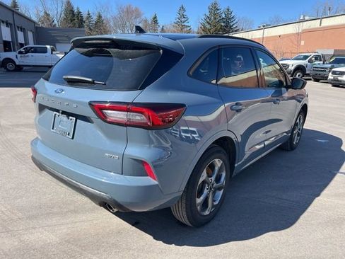 Certified 2023 Ford Escape ST-Line image 5